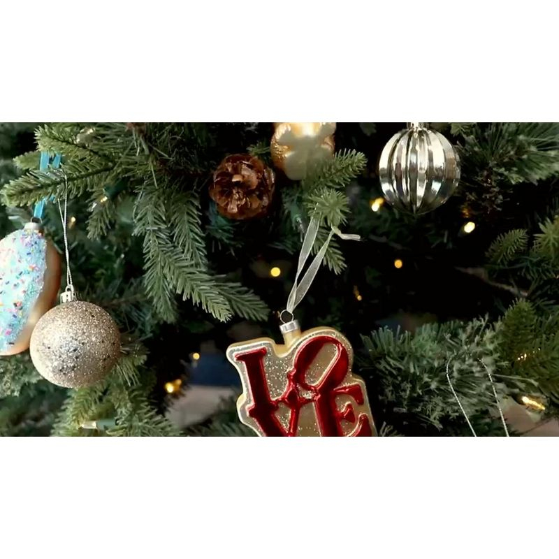 Every Day is Christmas Deluxe 80 Piece Set of Shatterproof Ornaments, Full Tree Ornament Set, Christmas Balls and Decorations (Silver White)