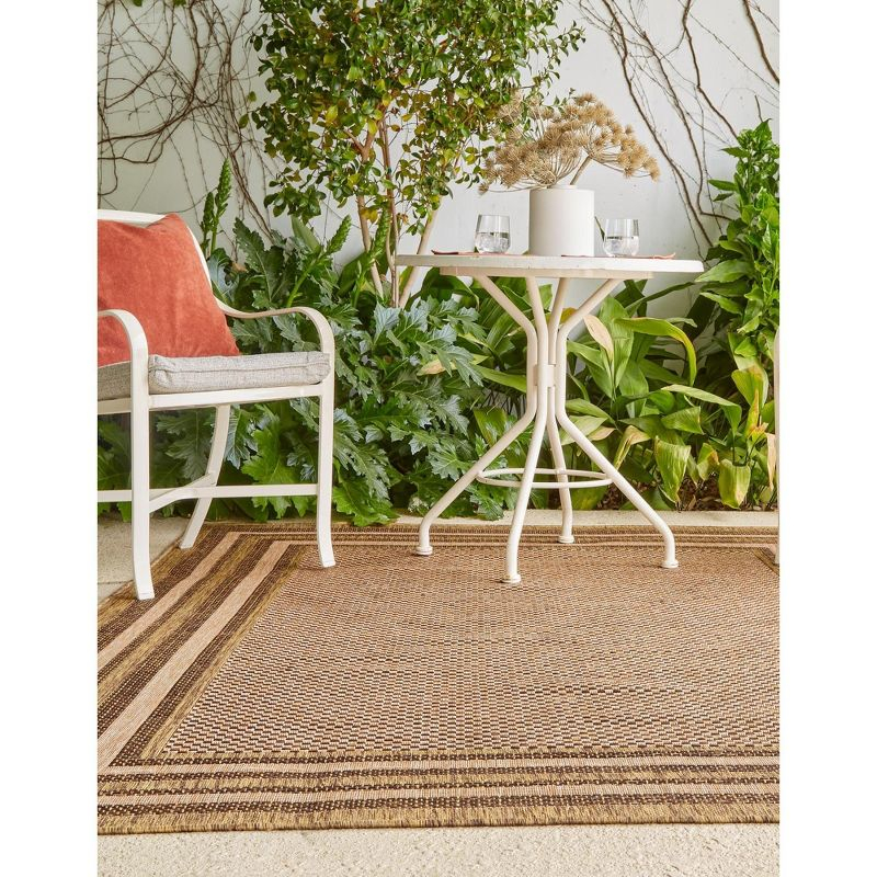 Unique Loom 5' 3 x 8' 0 Light Brown Outdoor Border Multi Border Area Rug