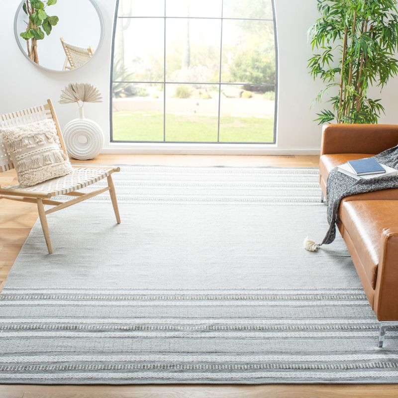 Montauk MTK214 Hand Woven Indoor Area Rug - Grey/Ivory - 6'x6' - Safavieh