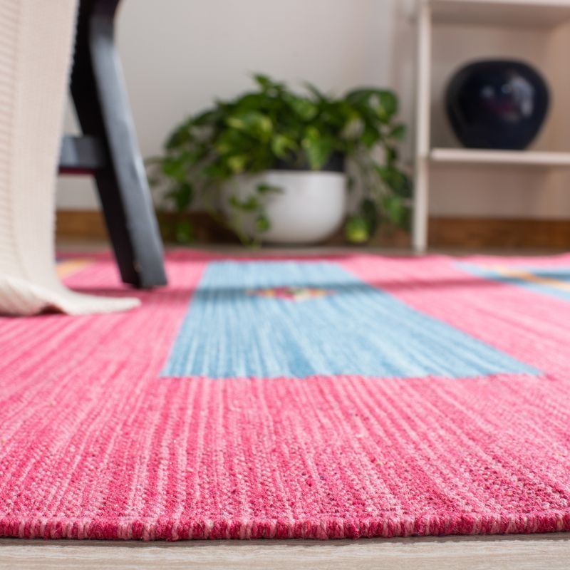 Montauk MTK551 Hand Woven Area Rug - Red/Blue - 3'x5' - Safavieh.