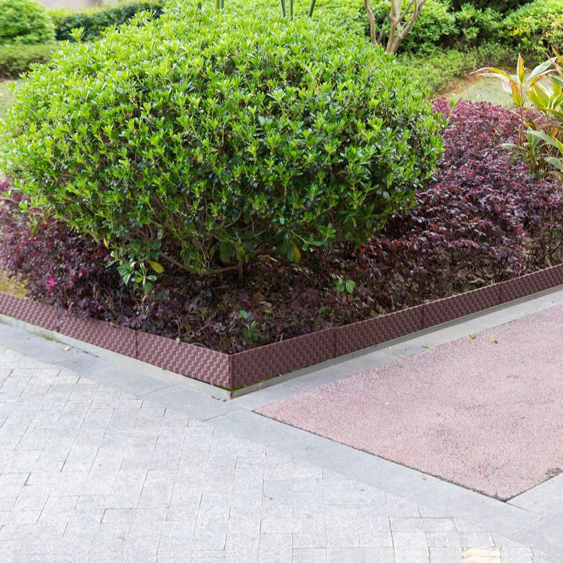 Gardenised Set of 8 Pcs Rattan-Inspired Plastic Landscape Edging and Garden Fence Borders in a Rich Coffee Hue for Lawn, Outdoor Patio, Garden