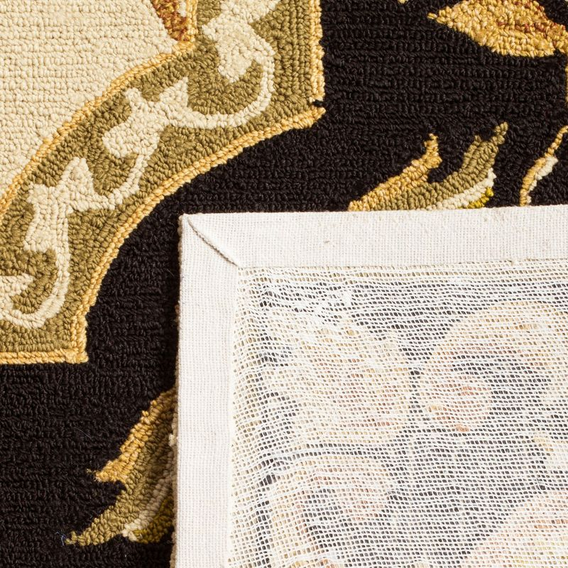 Easy Care EZC753 Hand Hooked Area Rug - Ivory/Black - 4'x6' - Safavieh.