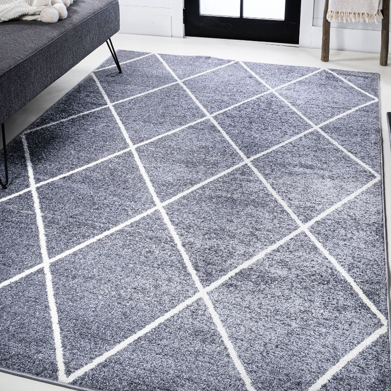 5'x8' Cole Minimalist Diamond Trellis Area Rug, Gray/White - JONATHAN Y