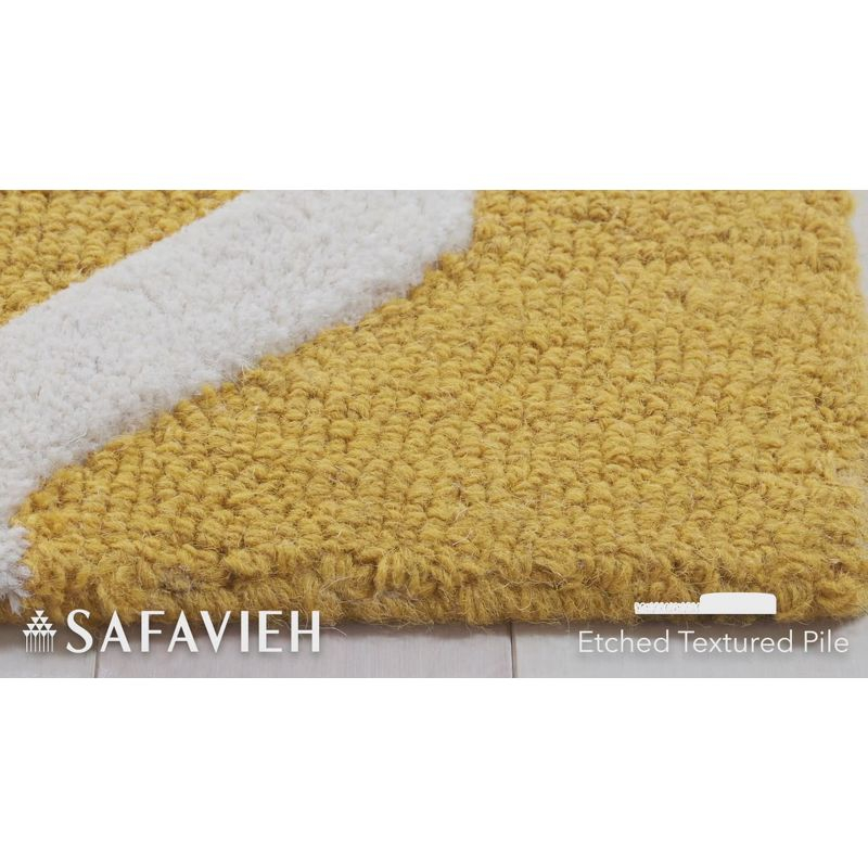Cambridge CAM121 Hand Tufted Area Rug  - Safavieh