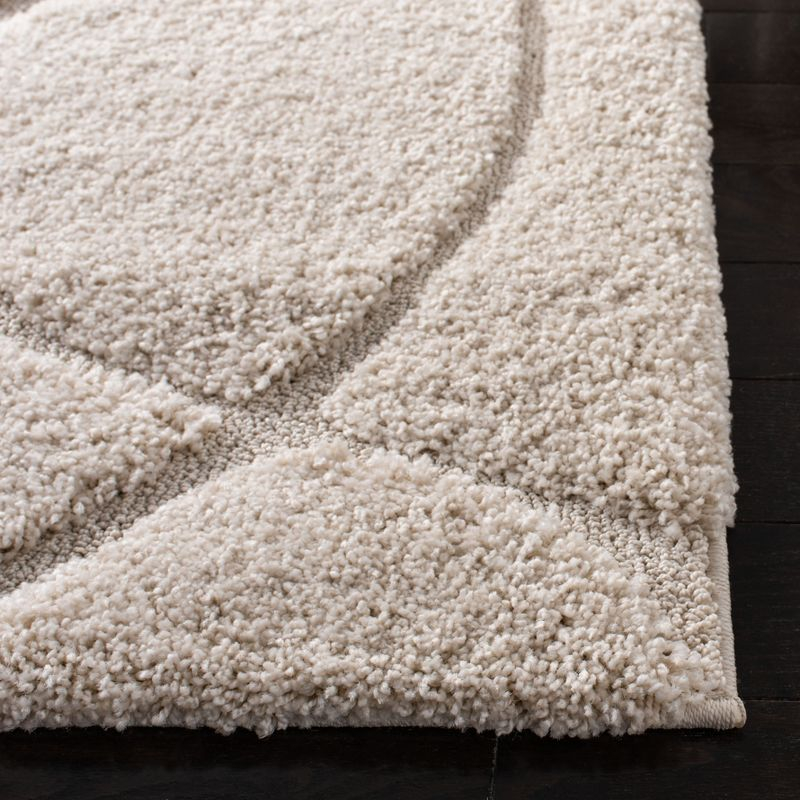 Florida Shag SG471 Power Loomed Indoor Accent Rug - Cream/Blue - 4'x4' Square - Safavieh