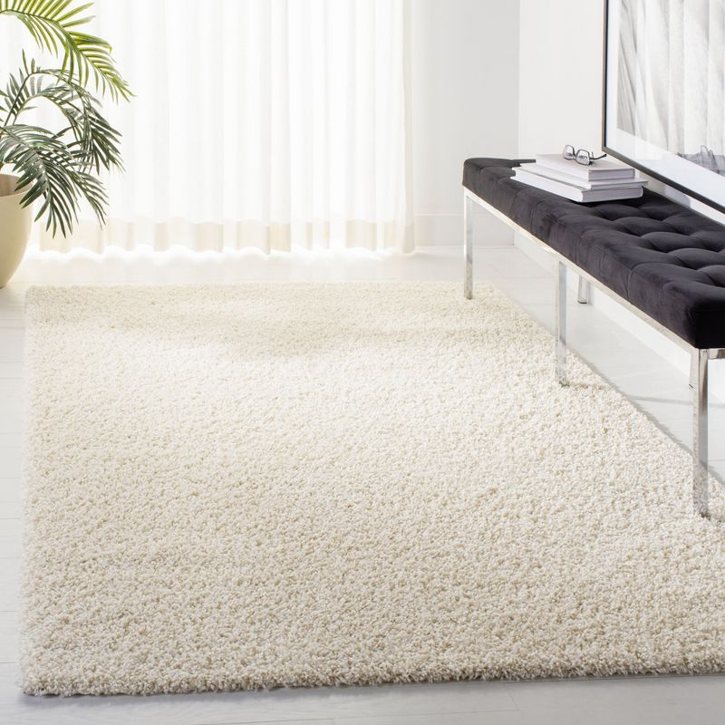 Primo Shag PRM300 Power Loomed Indoor Accent Rug - 4'x6' - Ivory - Safavieh