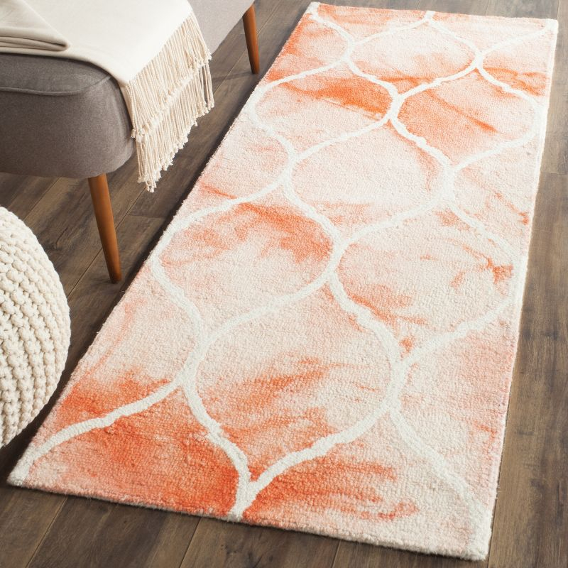Dip Dye DDY685 Hand Tufted Indoor Accent Rug - Orange/Ivory - 2'x3' - Safavieh