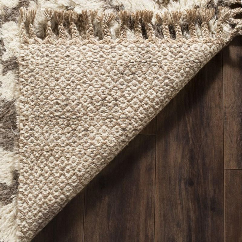 Kenya KNY807 Hand Knotted Area Rug - Natural - 5'x8' - Safavieh.