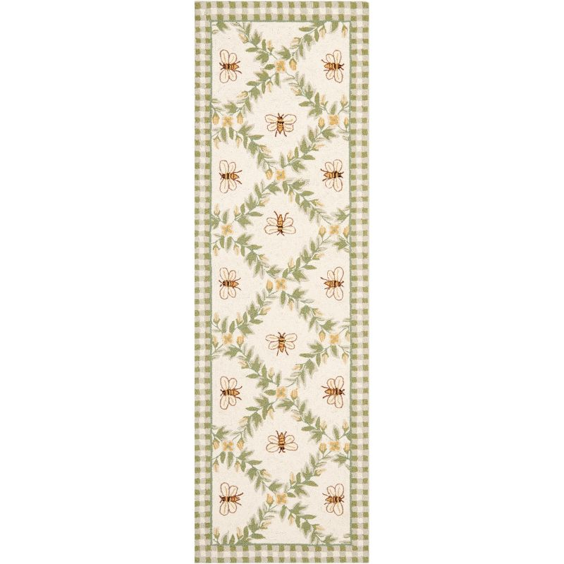 Chelsea HK55 Hand Hooked Runner Rug - Ivory/Green - 2'6"x10' - Safavieh