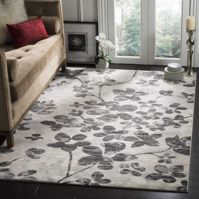 Evoke EVK236 Power Loomed Area Rug - Grey/Black - 5'3"x7'6" - Safavieh.