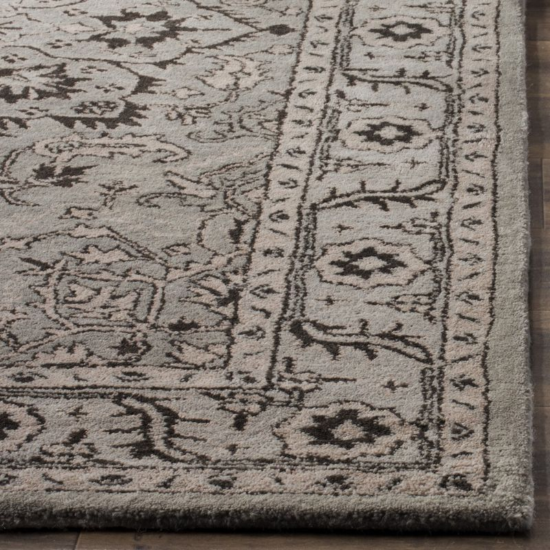 Antiquity AT58 Hand Tufted Area Rug - Grey/Beige - 6'x9' - Safavieh.
