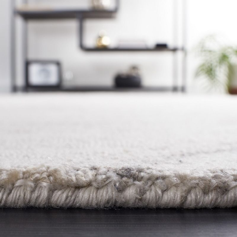 Abstract ABT148 Handmade Indoor Area Rug - Light Gray/Beige - 6' Round - Safavieh
