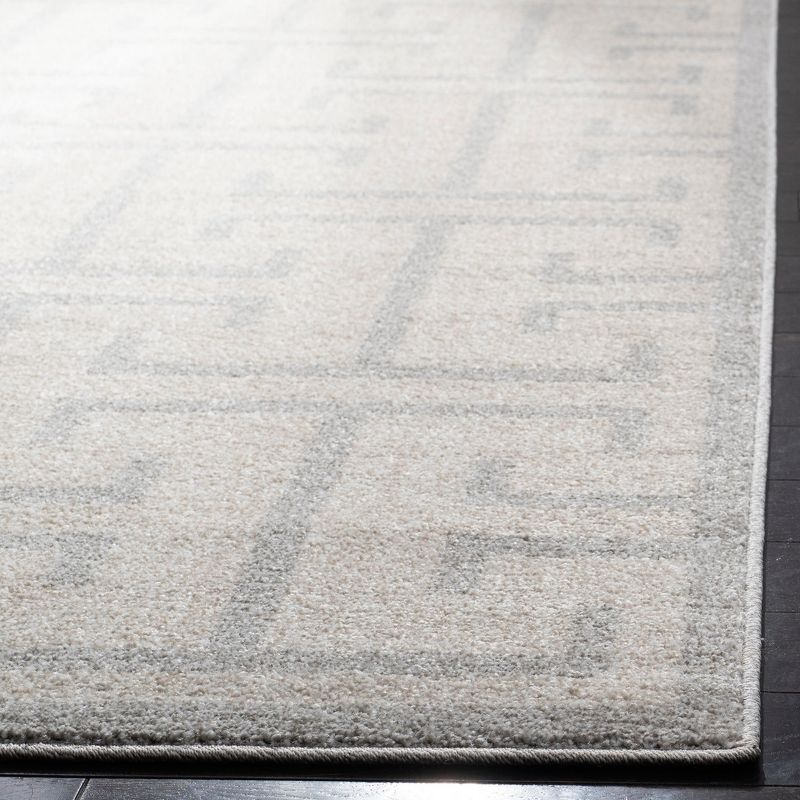 Amherst AMT404 Power Loomed Area Rug - Ivory/Light Grey - 5'3"x8' - Safavieh.