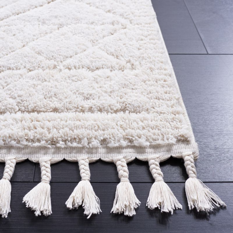 Marrakesh MRK534 Power Loomed Area Rug - Ivory/Beige - 6'7"x6'7" - Safavieh.