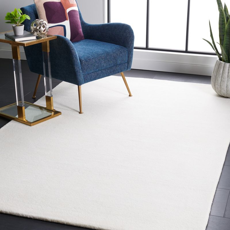 Fifth Avenue FTV128 Hand Tufted Area Rug - Ivory - 4'x6' - Safavieh.