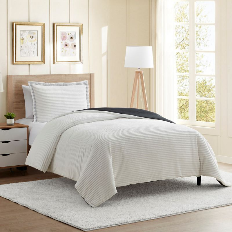 Nestl Premium Flannel Duvet Cover Set, 2 PC Reversible Twin Comforter Cover Set with Zipper Closure & Pillow Shams - Black & White