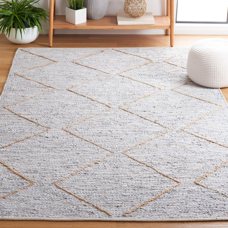 Vintage Leather VTL803 Hand Woven Area Rug - Light Grey/Natural - 3'x5' - Safavieh.