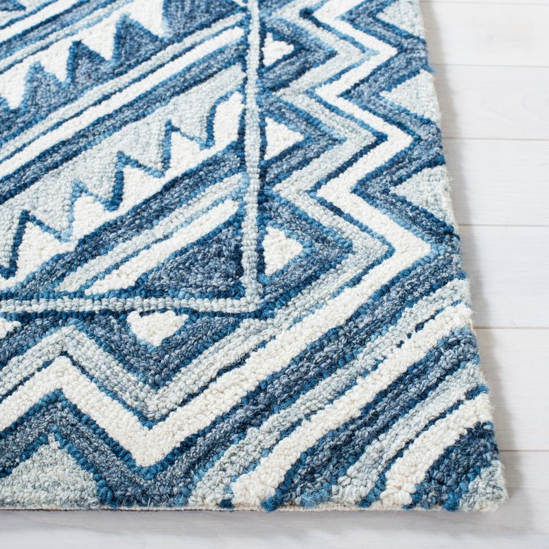 Metro MET122 Hand Tufted Area Rug - Blue/Ivory - 8'x10' - Safavieh.