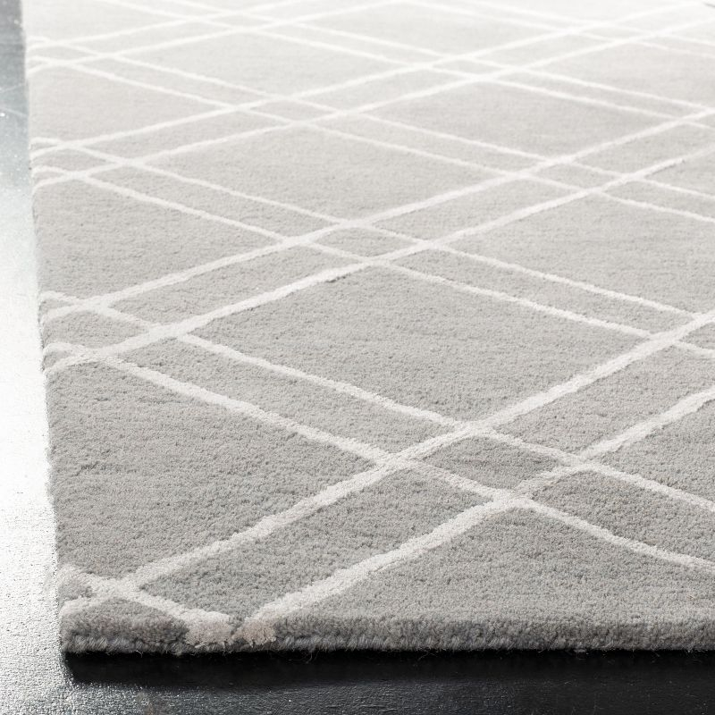 Himalaya HIM901 Handmade Accent Rug - 2'x3' - Grey/Silver - Safavieh