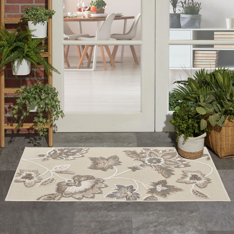 Nourison Aloha Floral Farmhouse Flatweave High-Low Indoor Outdoor Area Rug Beige 2'8" x 4'
