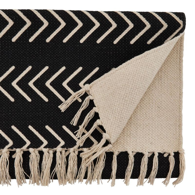 Saro Lifestyle 72"x16" Cotton Chevron Table Runner Black
