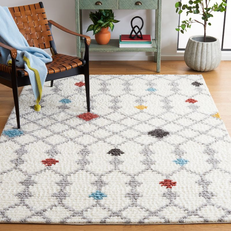 Marrakesh MRK312 Power Loomed Area Rug - Ivory/Gray - 5'5"x7'7" - Safavieh.