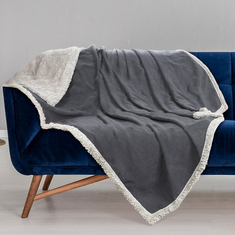 Kritter Planet Waterproof Dog Blanket, 30"x50", Gray