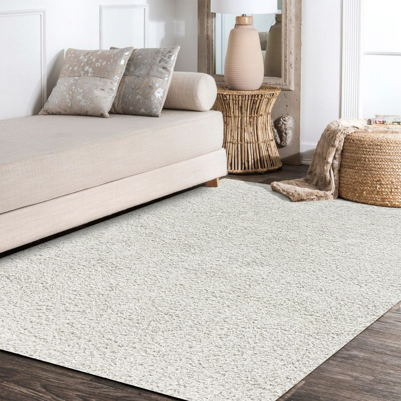 5'x8' Mercer Shag Plush Area Rug, White - JONATHAN Y
