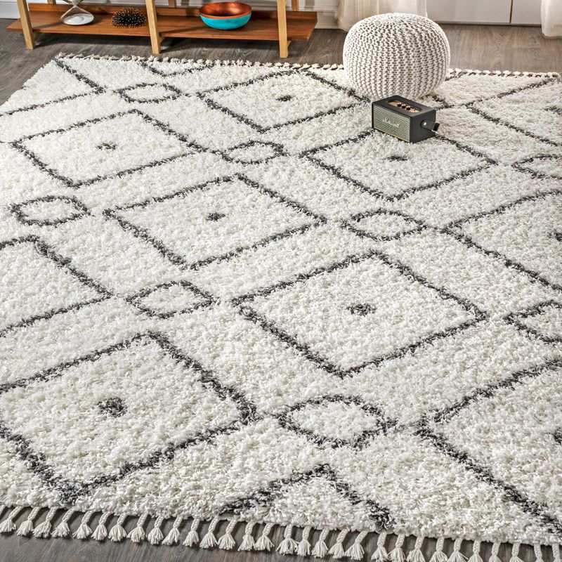 3'x5' Mercer Shag Plush Tassel Moroccan Diamond Area Rug, Cream/Grey - JONATHAN Y