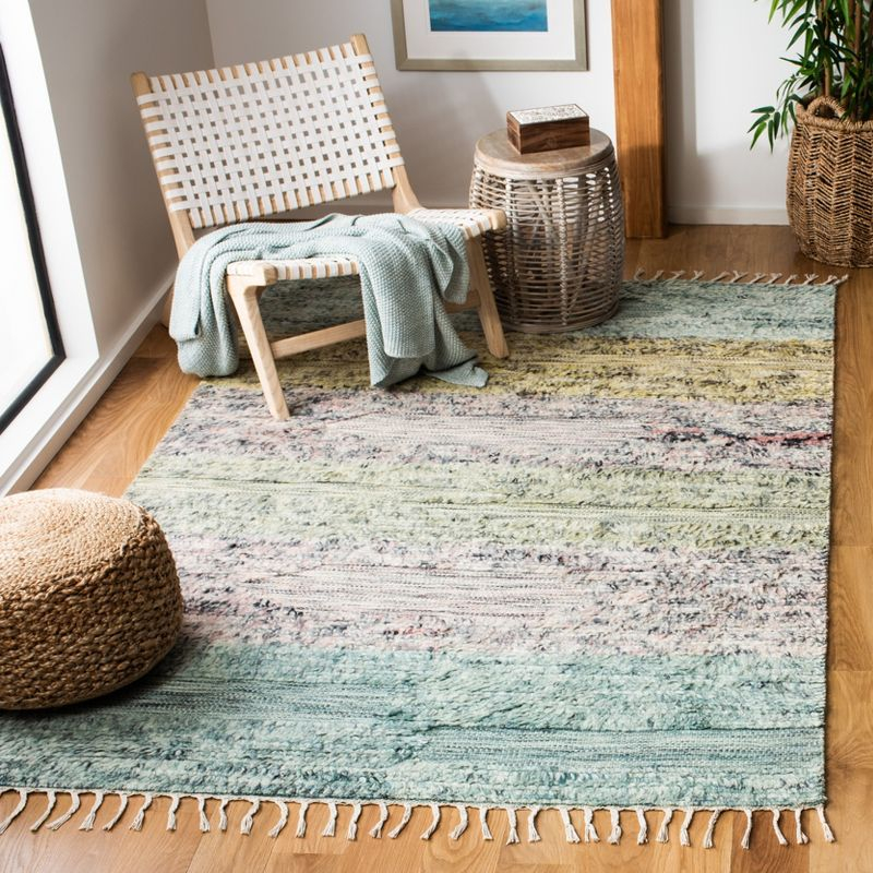 Casablanca CSB555 Hand Woven Wool Area Rug - Turquoise/Pink- 4' X 6' - Safavieh.