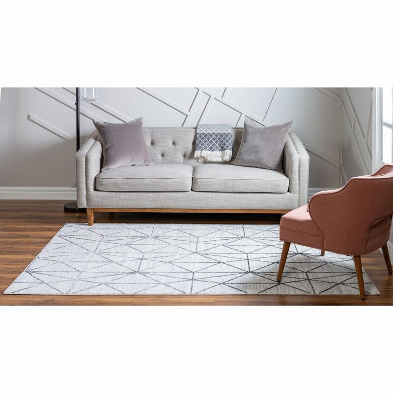 Unique Loom 7' 1 x 10' 0 White Matrix Trellis Geometric Area Rug