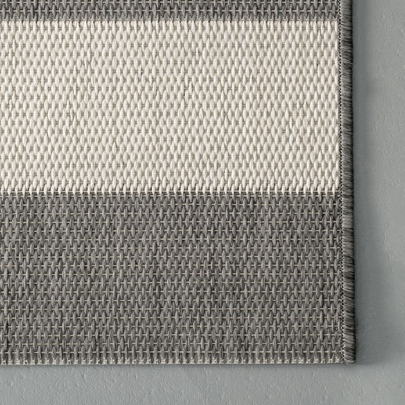 Nuloom Robin Striped 6x9 Indoor/Outdoor Area Rug for Living Room Patio Deck Front Porch Kitchen, Light Grey/Ivory