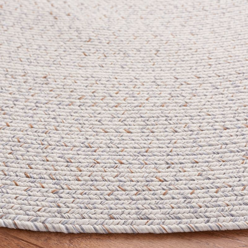 Braided BRA201 Hand Woven Indoor Machine Washable Accent Rug - Ivory/Light Grey - 3' Round - Safavieh