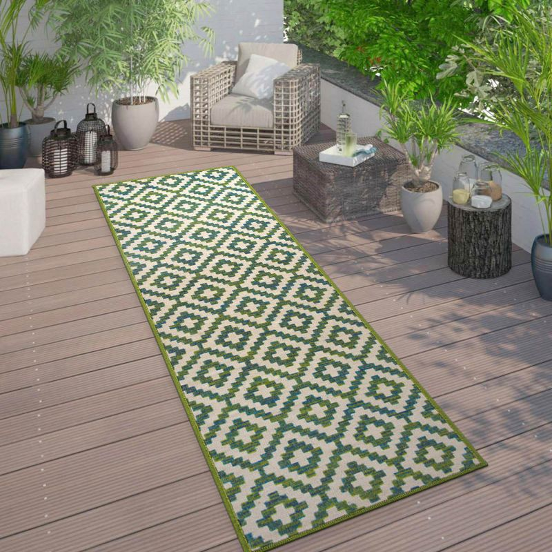 World Rug Gallery Contemporary Geometric Trellis Indoor/Outdoor Area Rug - GREEN 2'x7'