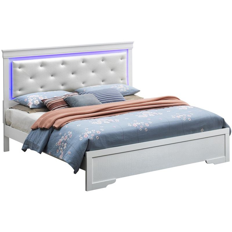 Passion Furniture Lorana Silver Champagne Full Panel Beds
