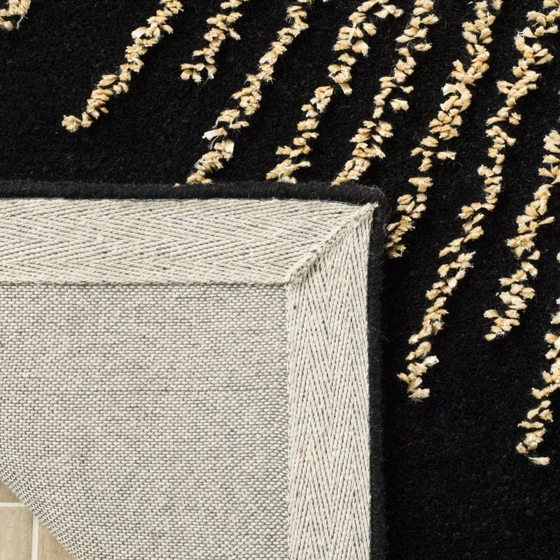 Soho SOH655 Hand Tufted Indoor Area Rug - Black/Beige - 7'6"x9'6" - Safavieh