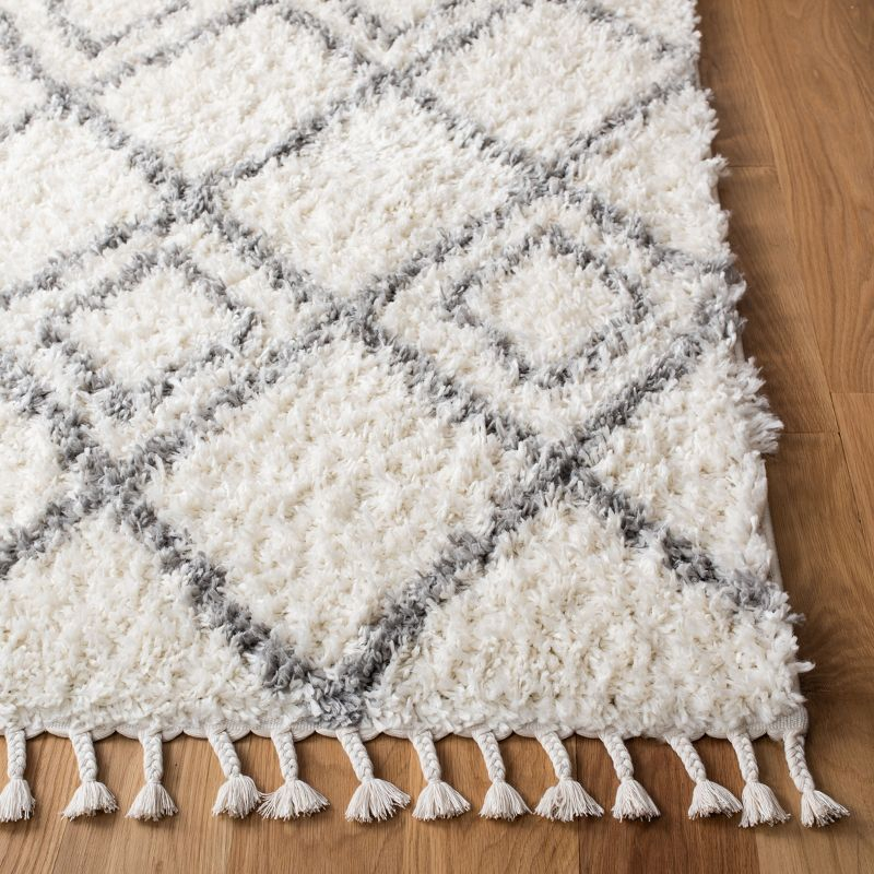 Moroccan Tassel Shag MTS335 Power Loomed Area Rug - Ivory/Light Grey - 5'3"x7'6" - Safavieh.
