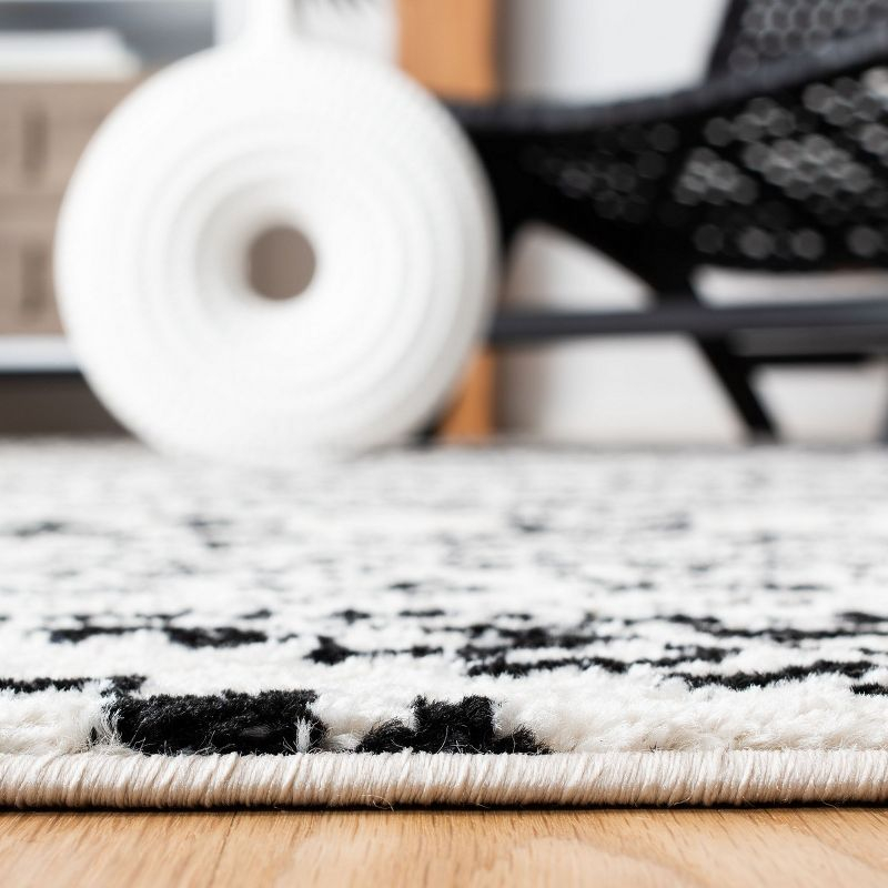 Tulum TUL272 Power Loomed Area Rug - Ivory/Black - 3'x5' - Safavieh.