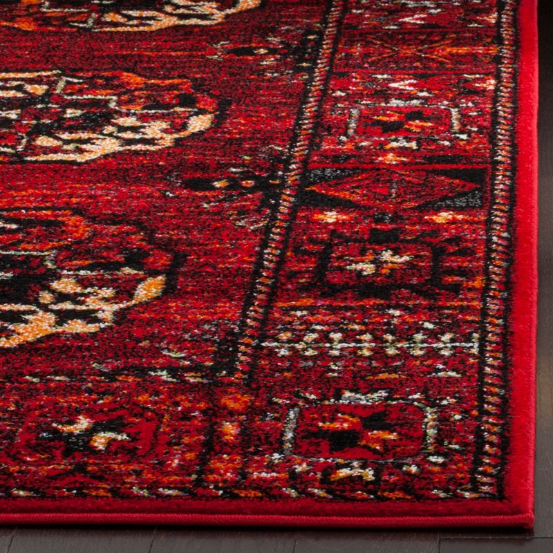 Vintage Hamadan VTH212 Power Loomed Area Rug - Red/Multi - 4'x6' - Safavieh.