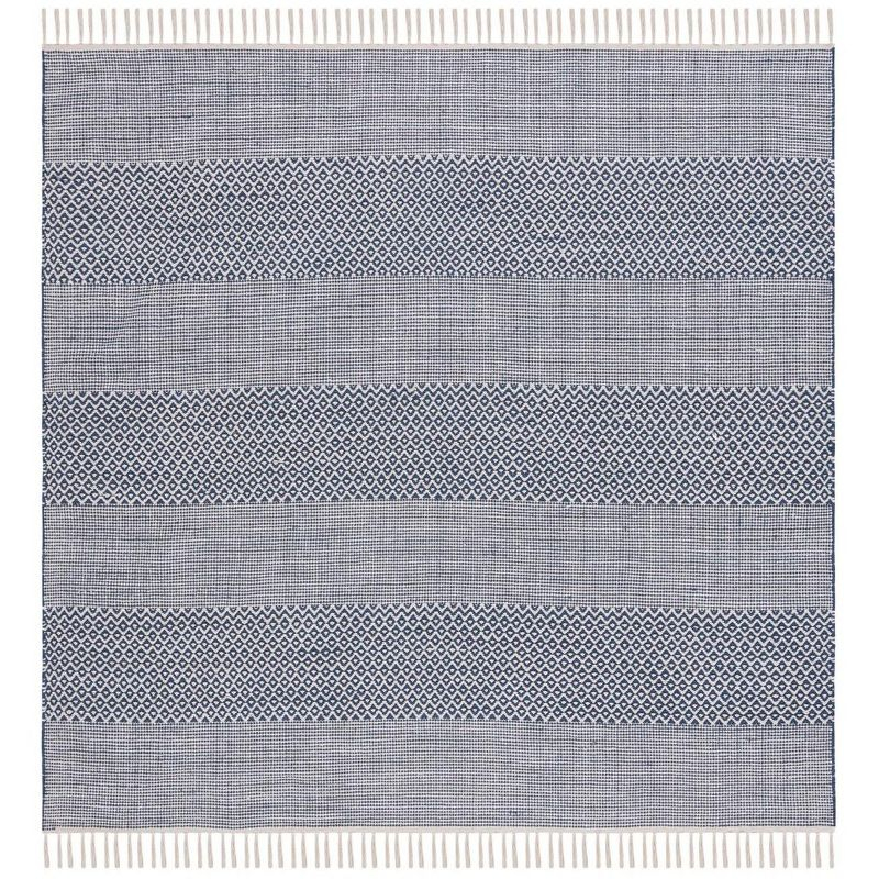 Montauk MTK330 Hand Woven Indoor Accent Rug - Ivory/Navy - 4'x4' - Safavieh