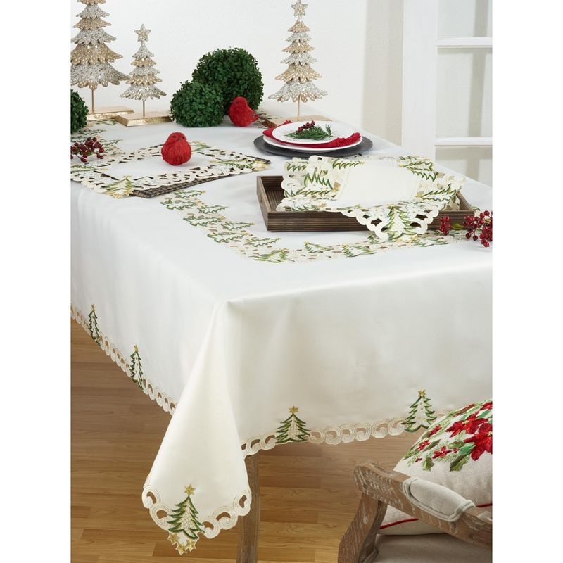 Saro Lifestyle Nostalgic Holiday Christmas Tree Table Runner, Ivory, 16" x 54"