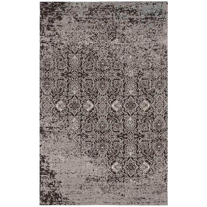 Classic Vintage CLV224 Loomed Indoor Area Rug - Silver/Brown - 4'x6' - Safavieh