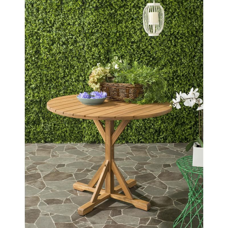 Arcata Round Table - Indoor/Outdoor - PAT6735 - Natural - Safavieh