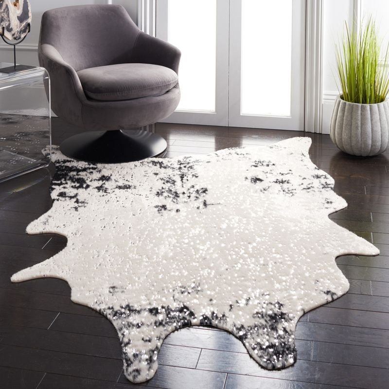 Faux Cowhide FCH207 Power Loomed Indoor Area Rug - Beige/Black - 6'x8' - Safavieh
