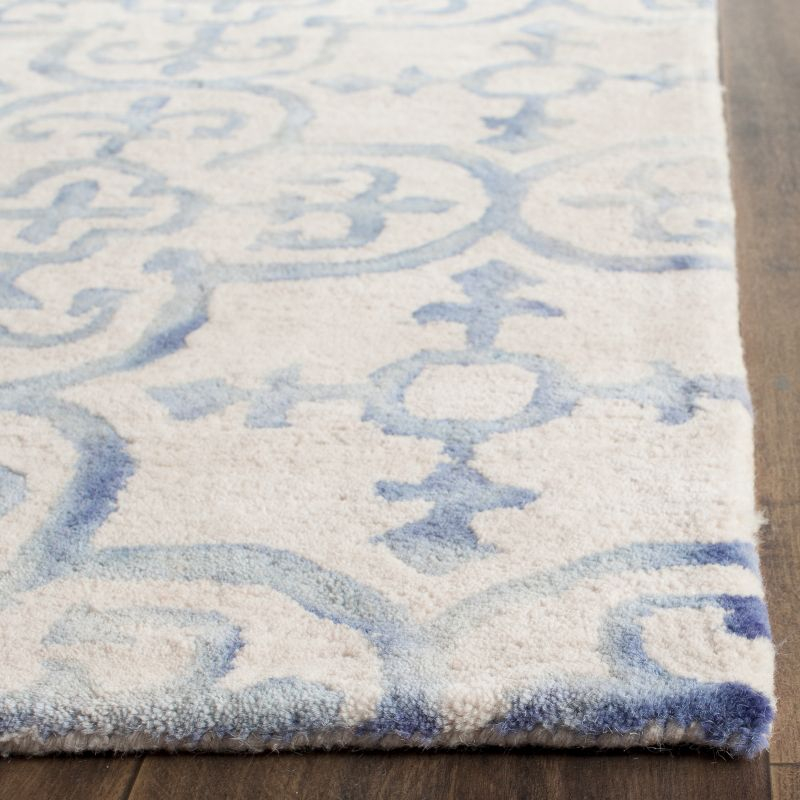 Dip Dye DDY711 Hand Tufted Indoor Accent Rug - Ivory/Blue - 2'x3' - Safavieh