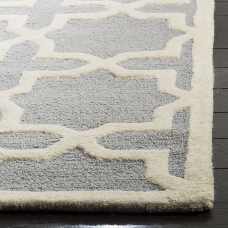 Cambridge CAM125 Tufted Indoor Accent Rug - Silver/Ivory - 3'x5' - Safavieh