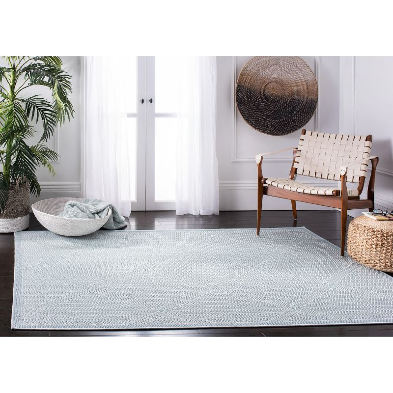 Bermuda BMU811 Power Loomed Indoor/Outdoor Area Rug - Light Blue/Ivory - 5'x5' - Safavieh.