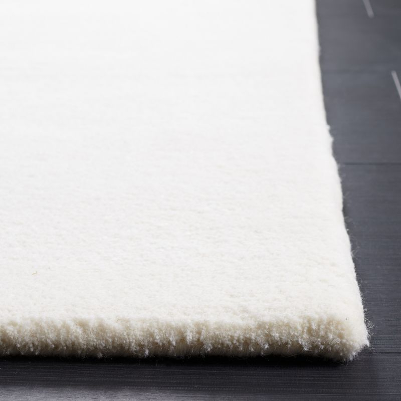 Fifth Avenue FTV128 Hand Tufted Area Rug - Ivory - 4'x6' - Safavieh.