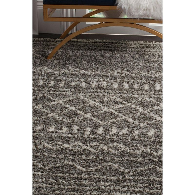 Arizona Shag ASG741 Power Loomed Indoor Area Rug - Brown/Ivory - 4'x6' - Safavieh