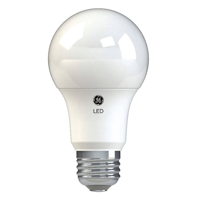 GE 4pk 40W Basic A19 LED Light Bulbs Daylight: 5000K, 420 Lumens, E26 Base, 9.1-Year Life, Damp Location Suitable